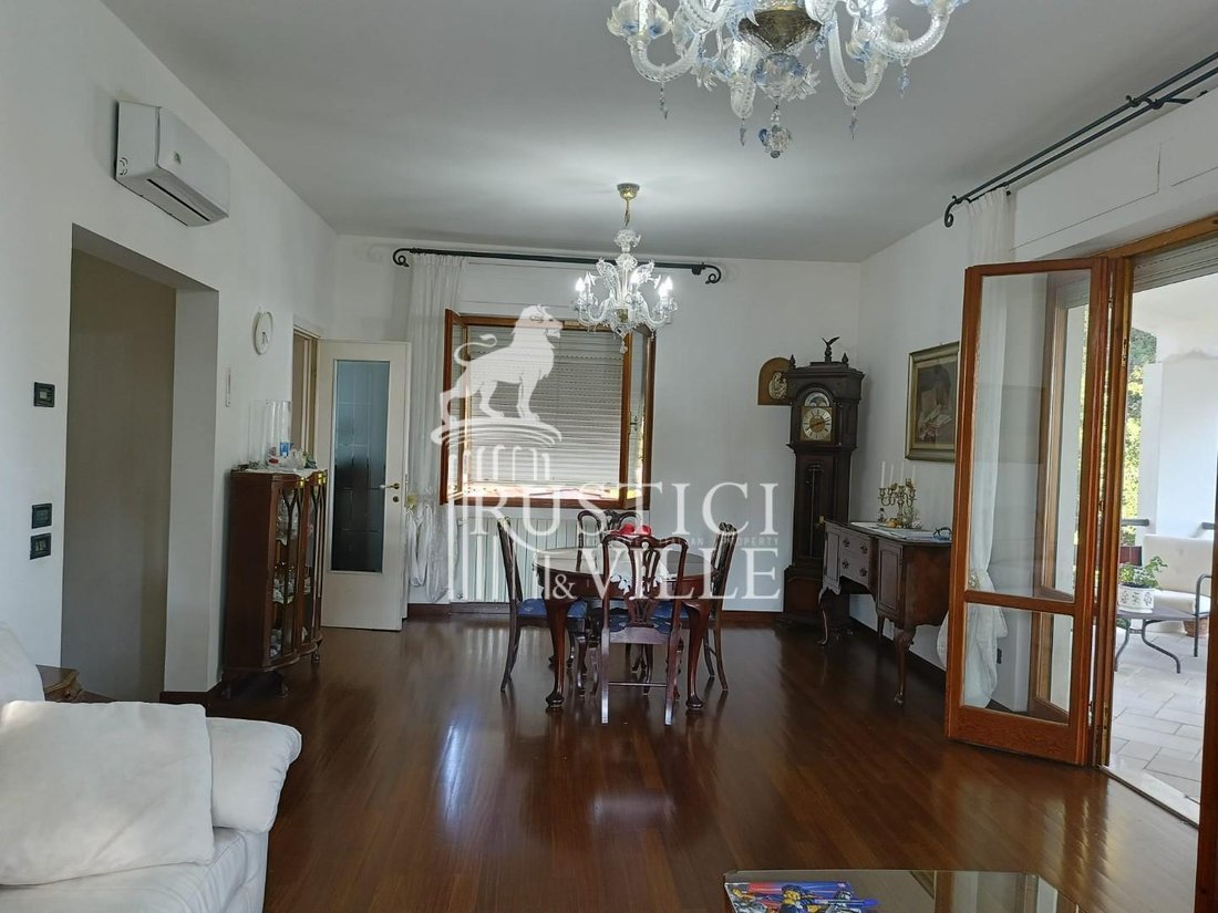 Villa in Livorno, Tuscany, Italy 4 - 16153934