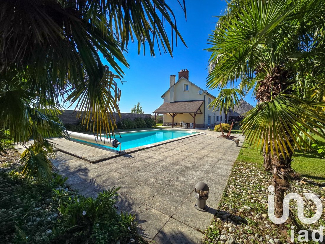 House in Saint-Pierre-du-Perray, Ile-de-France, France 1 - 16153446