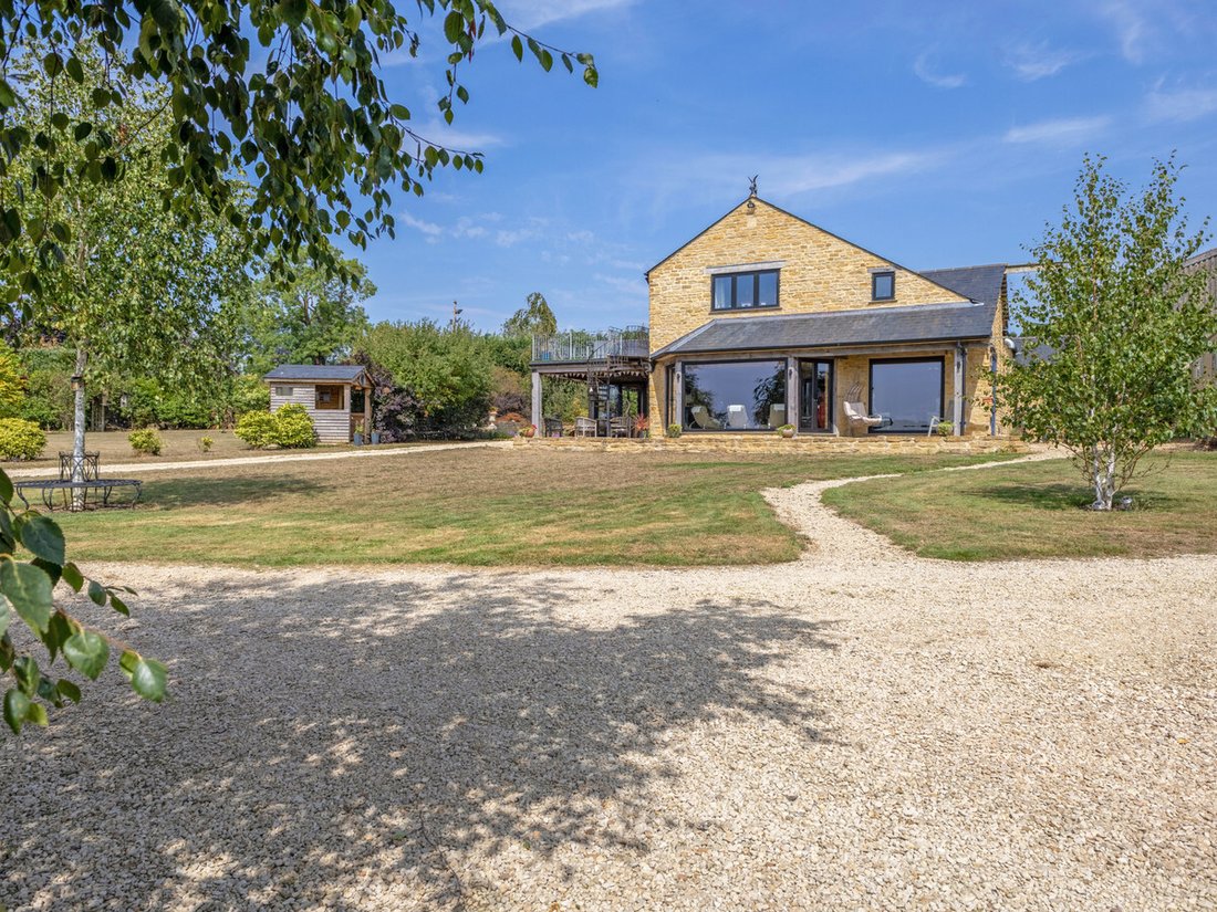 Country House in Turweston, England 1 - 16154341