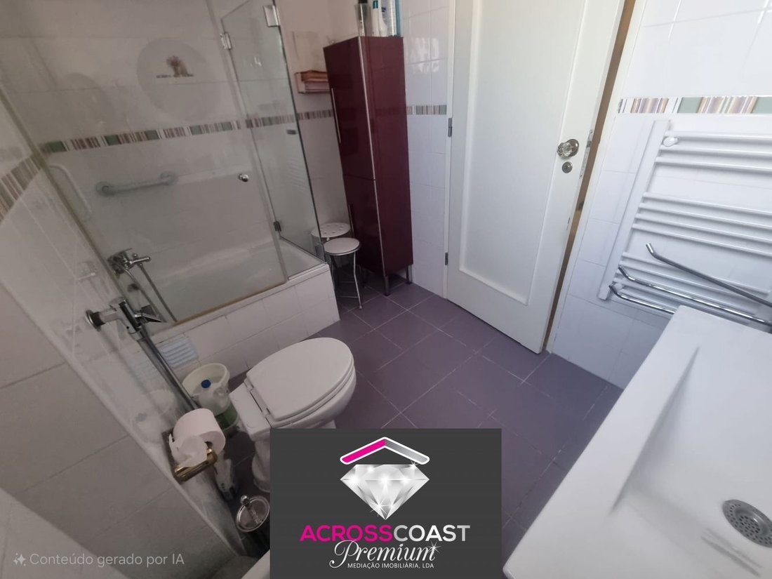 Apartment in Arroios, Lisbon, Portugal 2 - 15658638