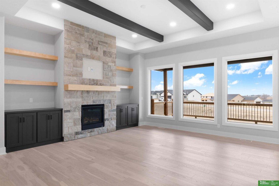House in Bennington, Nebraska, United States 5 - 15988658