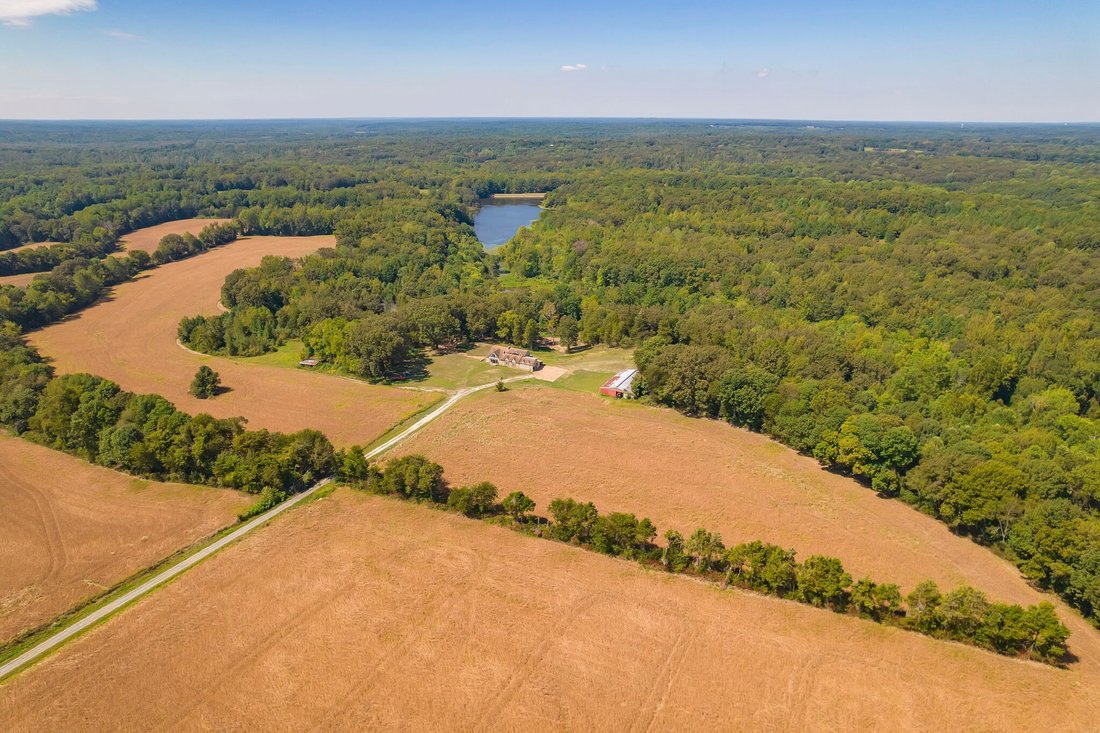 House in Cedar Grove, Tennessee, United States 1 - 16151419