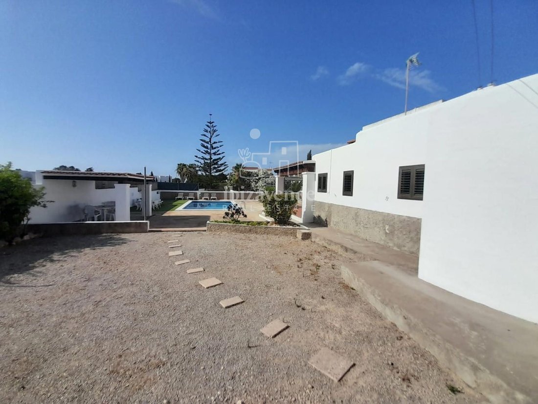 Villa in Sant Josep de sa Talaia, Balearic Islands, Spain 5 - 16154038