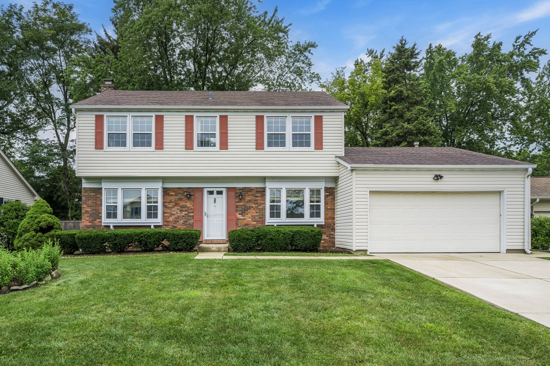 House in Buffalo Grove, Illinois, United States 1 - 16151056