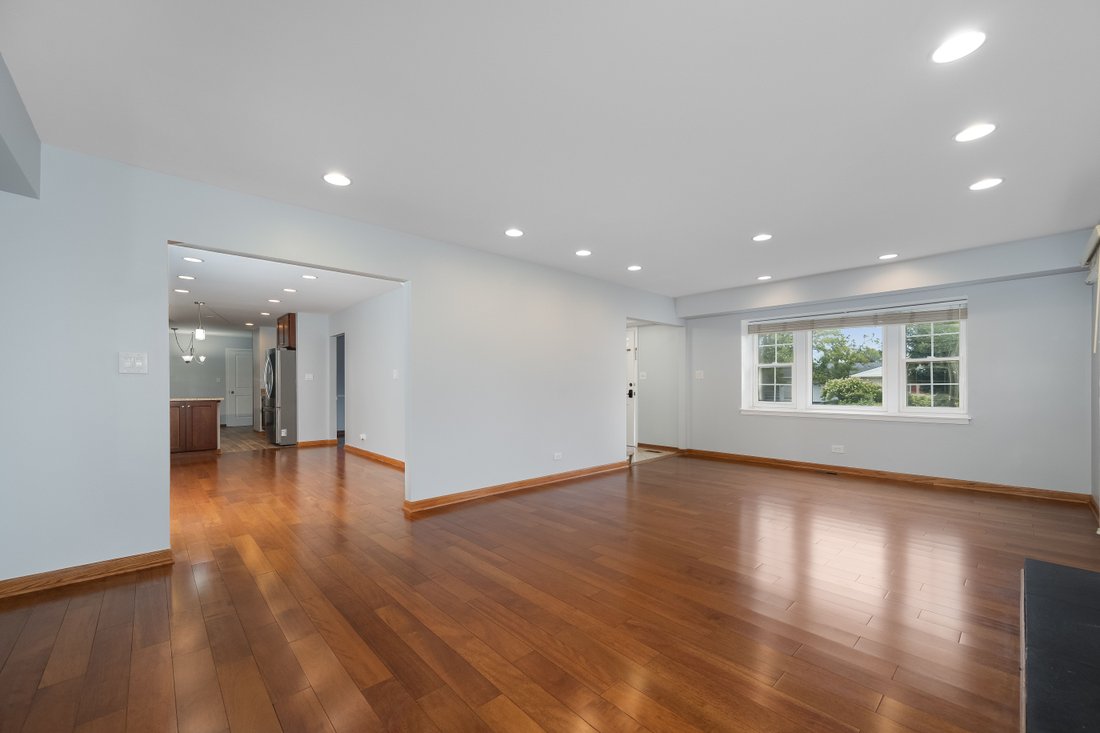 House in Buffalo Grove, Illinois, United States 5 - 16151056