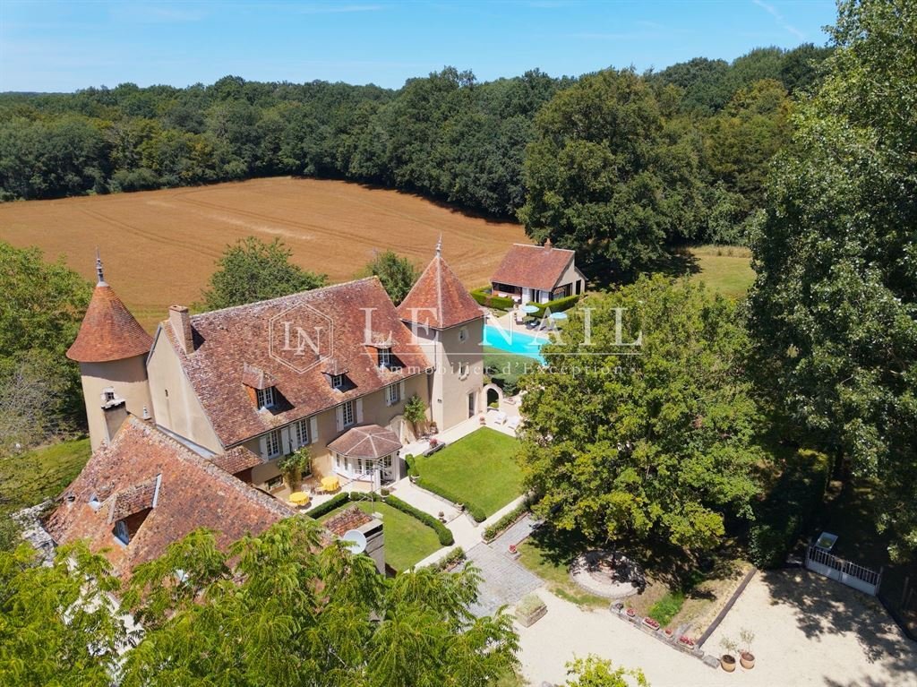 Whispers of the Loire: A Restored 14th-Century Château in Valençay’s Golden Light