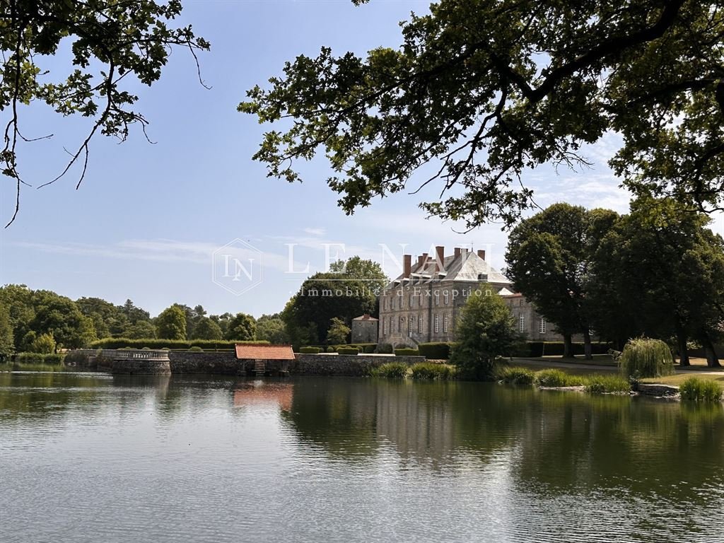 Whispers of the Bocage: A Monumental 18th-Century Château in Vendée’s Golden Light