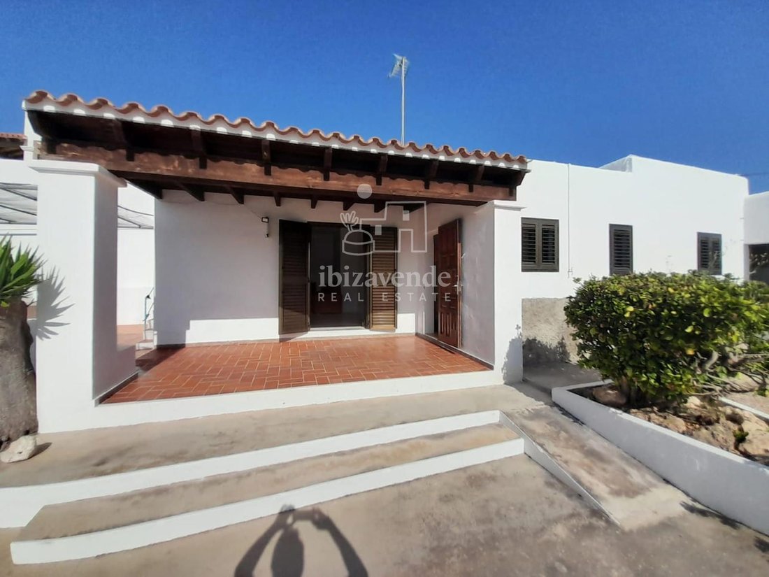 Villa in Sant Josep de sa Talaia, Balearic Islands, Spain 2 - 16154038