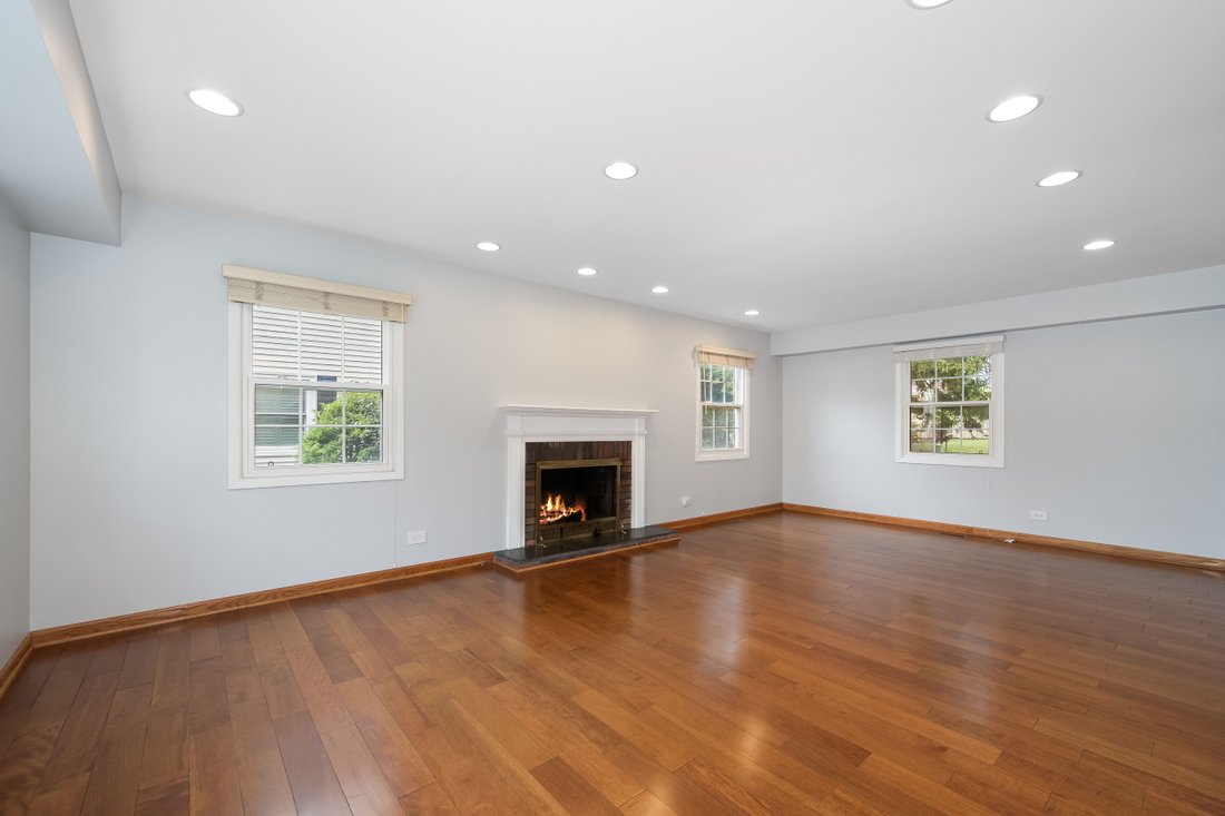 House in Buffalo Grove, Illinois, United States 3 - 16151056