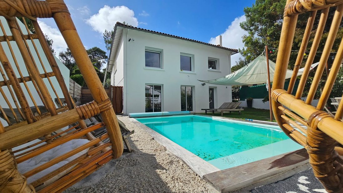 House in Saint-Georges-de-Didonne, Nouvelle-Aquitaine, France 1 - 16154095