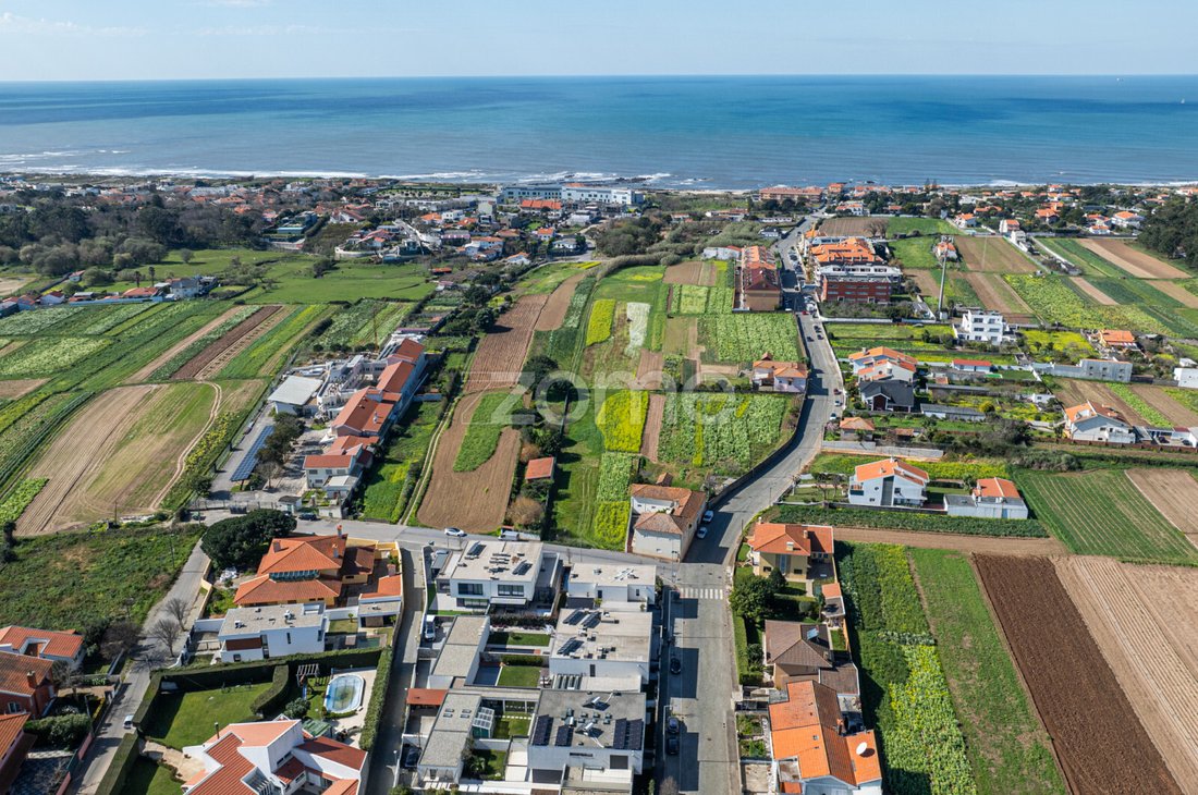 Land in Gulpilhares e Valadares, Porto District, Portugal 5 - 16155068