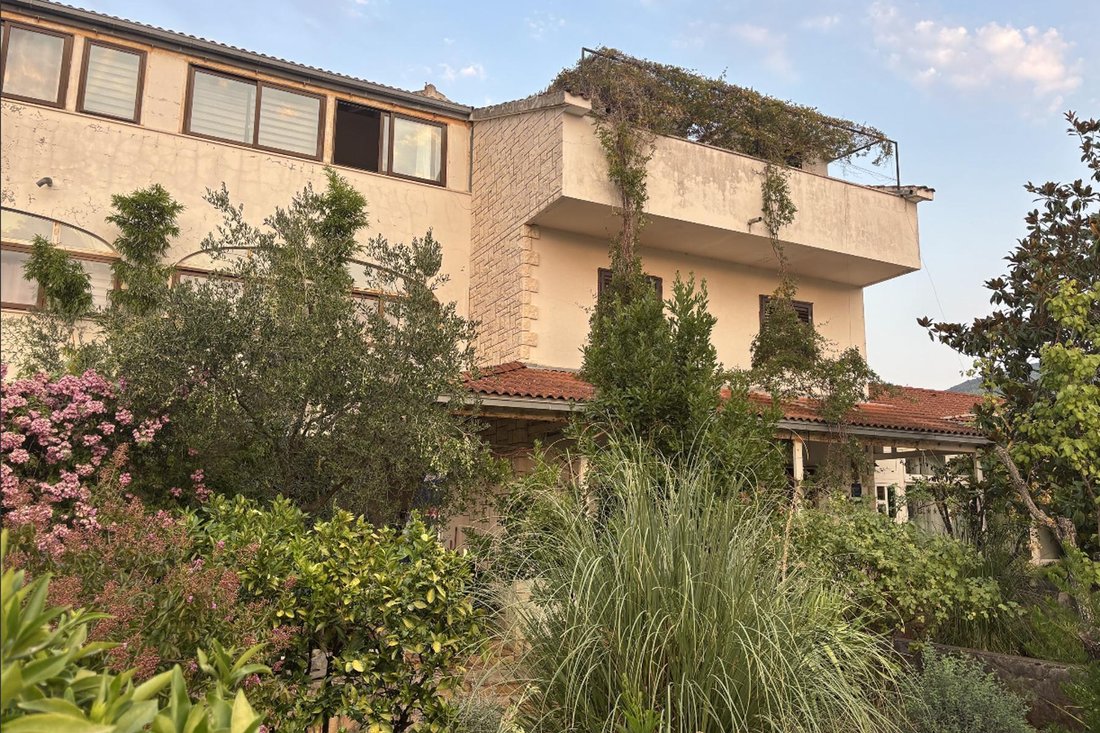 Villa in Jelsa, Split-Dalmatia County, Croatia 1 - 16154309