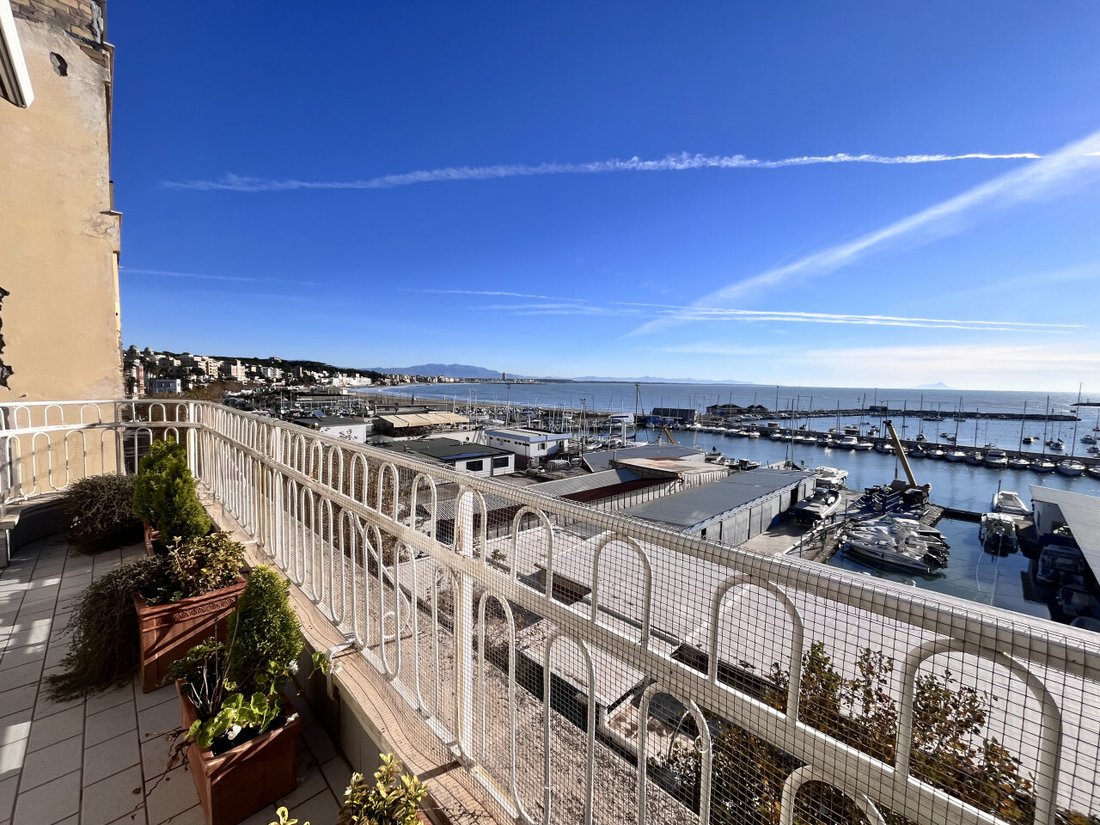 Apartment in Center, Anzio, Lazio 2 - 15062441