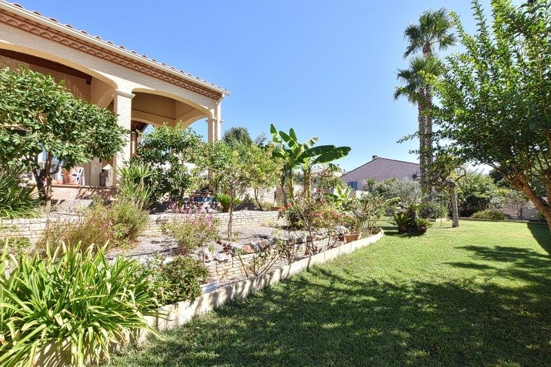 Villa in Centre Ville, Fabrègues, France 2 - 16153904