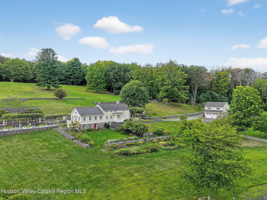 House in Stone Ridge, New York, United States 1 - 16152388