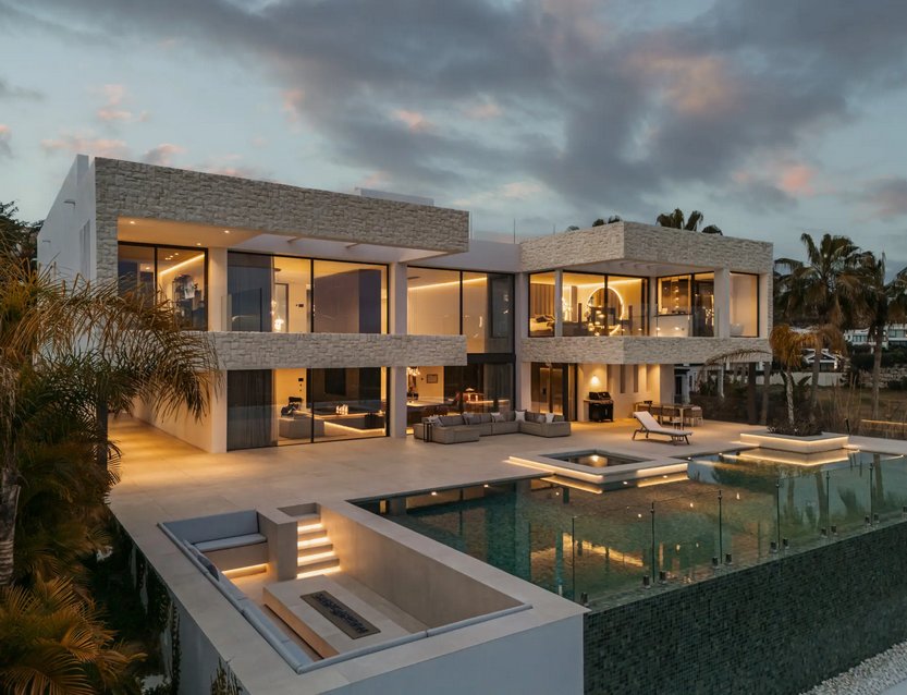 Villa in Benahavis, Andalusia, Spain 1 - 16156503