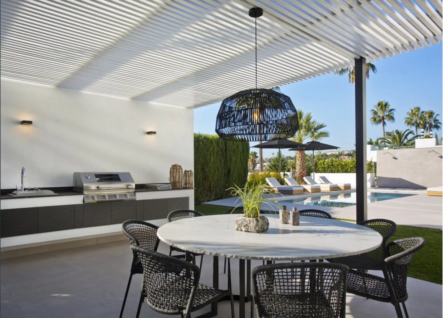 Villa in Nueva Andalucía, Marbella, Spanien 4 - 16156468