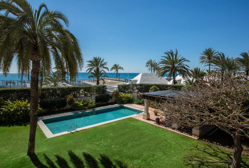 Villa in Marbella, Andalusia, Spain 3 - 16156497