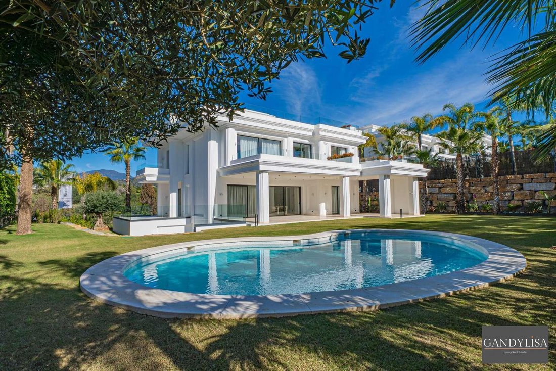 Villa in Marbella, Andalusia, Spain 2 - 16154464