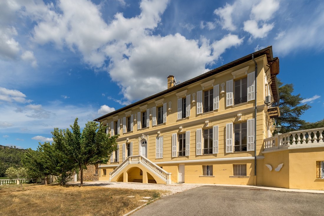 Cabasse, Provence-Alpes-Côte d'Azur, France 2 - 16154570