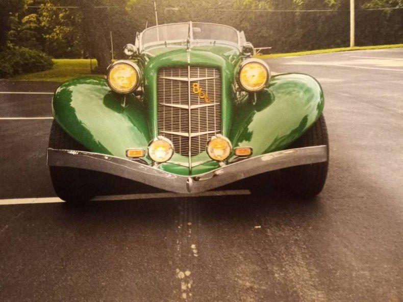 Cabriolet in Glendale, United States 5 - 16156462