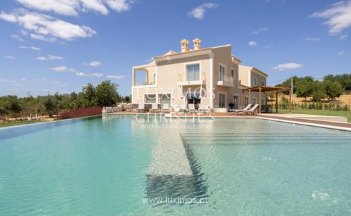 Villa in Estoi, Algarve, Portugal 1