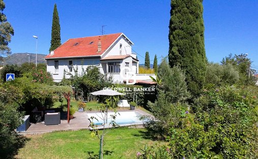 Maison à Centre, Bormes-les-Mimosas, France 1