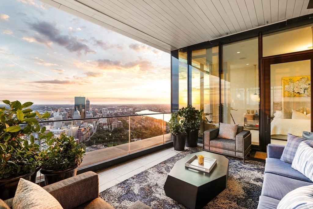 Condo in Boston, Massachusetts, United States 1 - 16154539