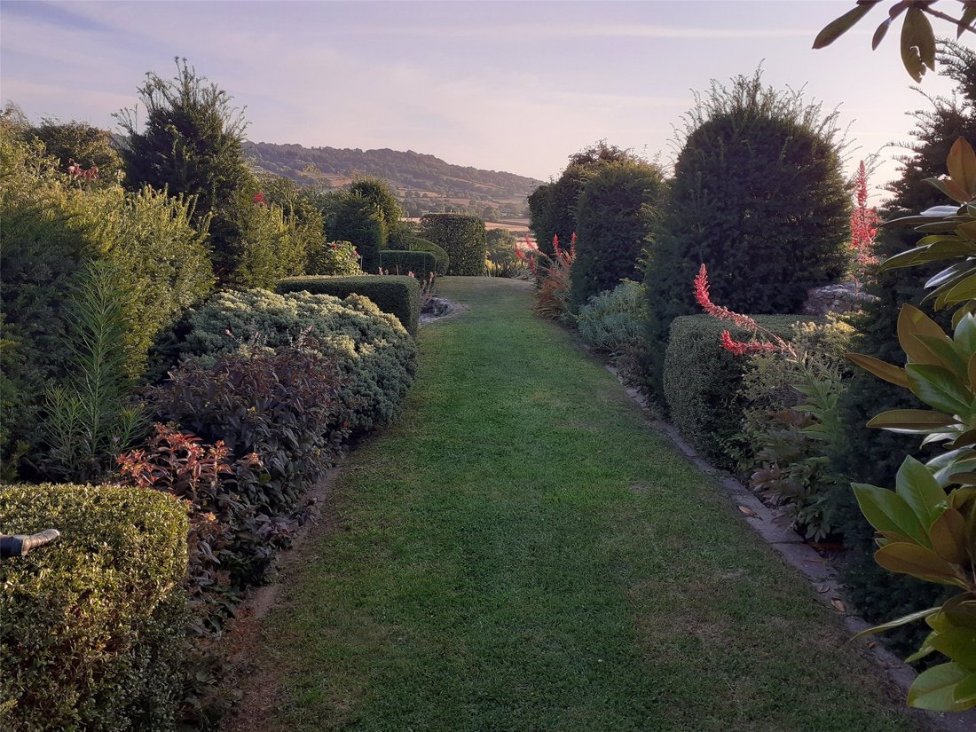 House in Somerset, England 5 - 16154357