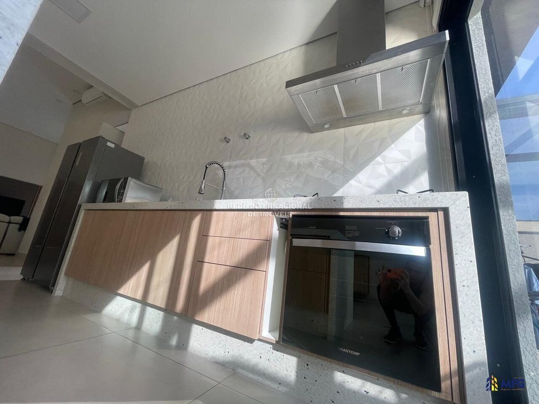 House in Sorocaba, State of São Paulo, Brazil 2 - 16156921
