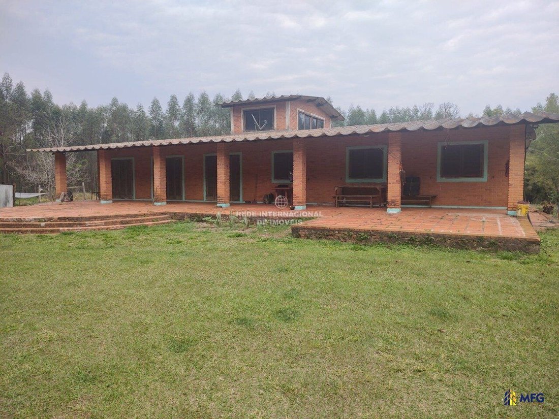 Farm Ranch in Ronco, State of Paraná, Brazil 1 - 16156752