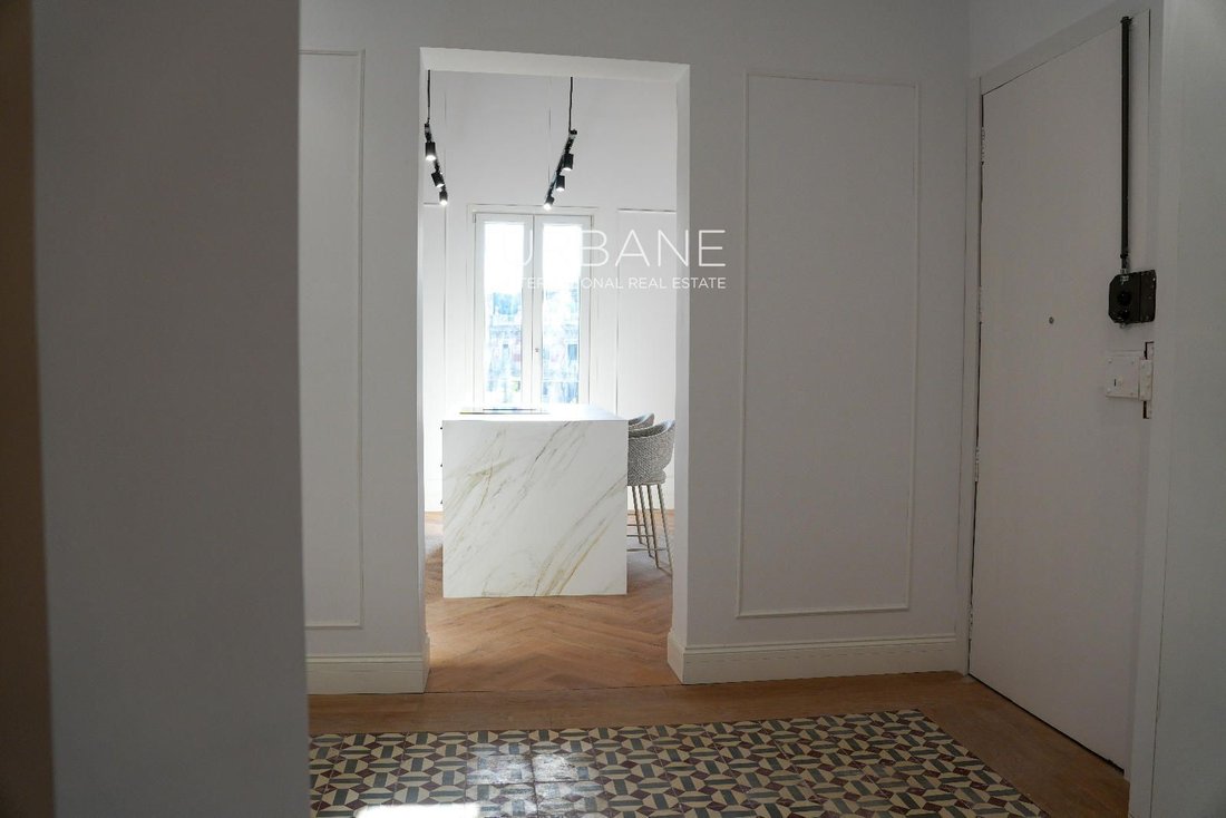 Apartment in Eixample, Barcelona, Spain 3 - 15397582