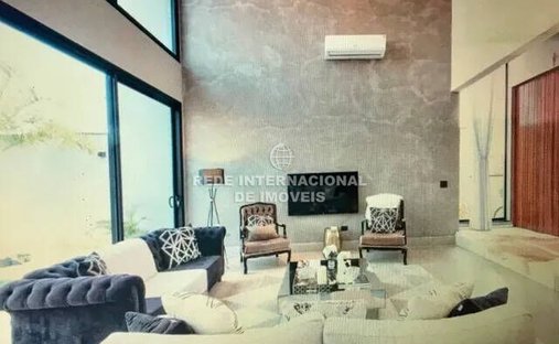 House in Alphaville Nova Esplanada, Votorantim, Brazil 1