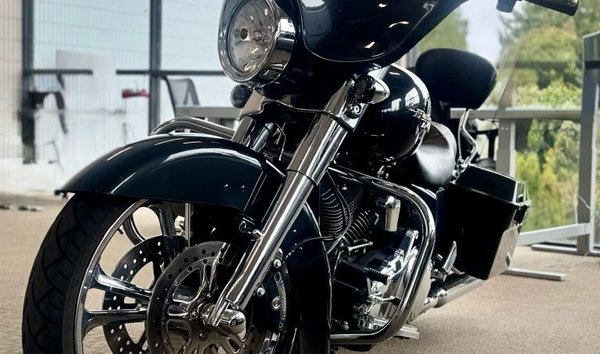 2009 Harley-Davidson FLHX Street Glide (16157646)