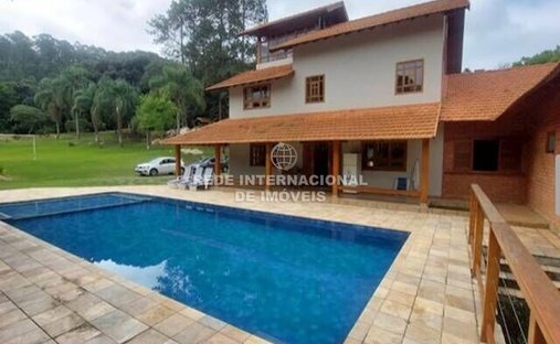 Farm Ranch in Vila Sao Domingos, State of São Paulo, Brazil 1
