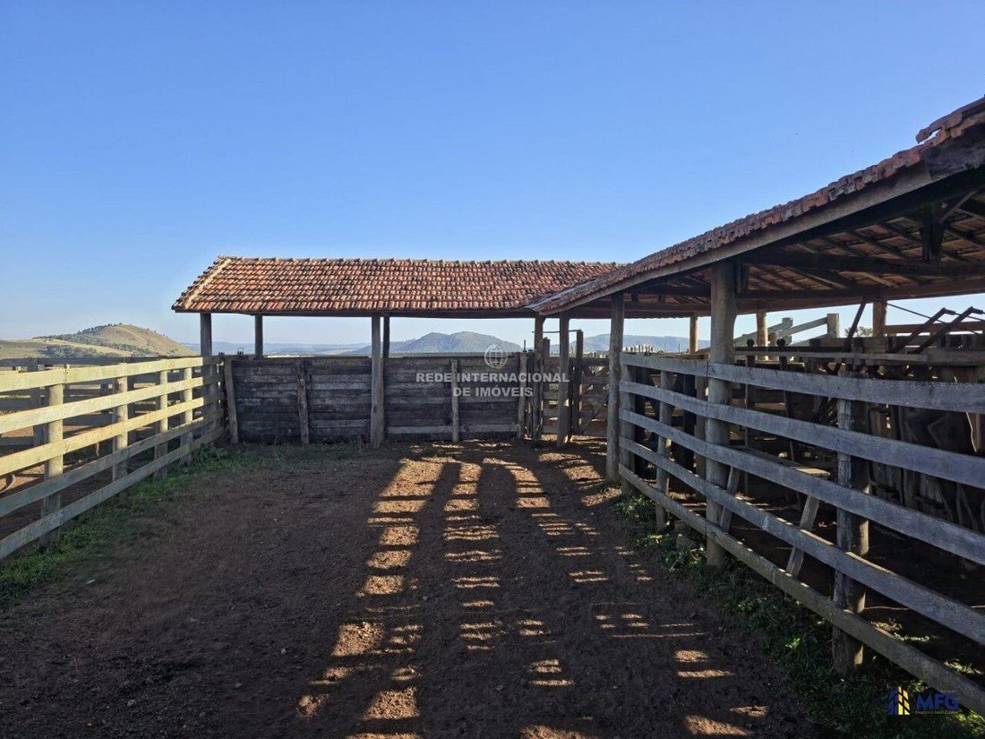 Farm Ranch in Capão Bonito, State of São Paulo, Brazil 2 - 16157338
