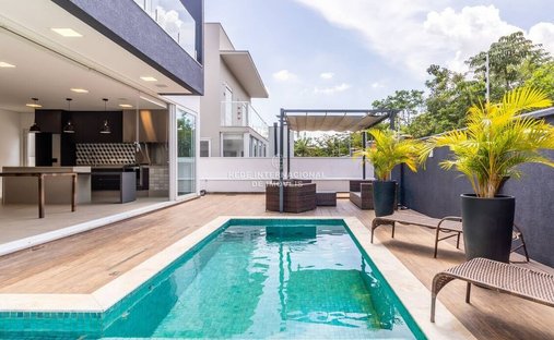 House in Nova Esplanada, State of São Paulo, Brazil 1
