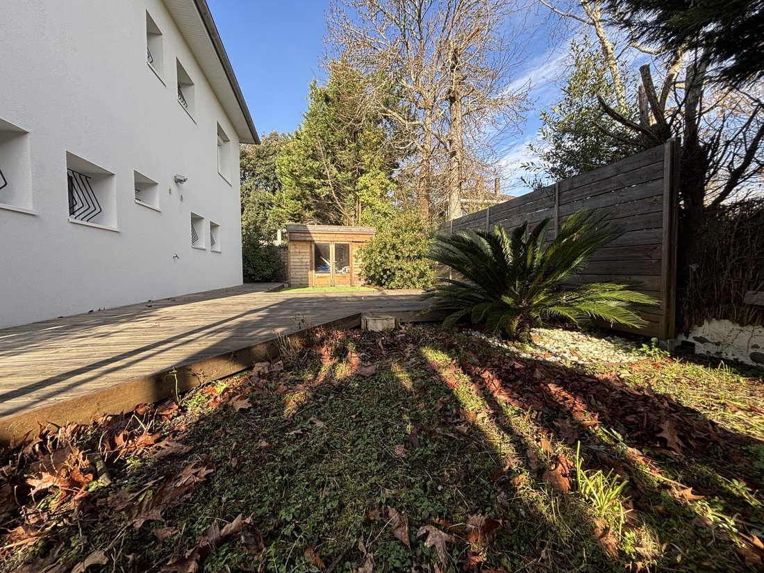 House in Villenave-d'Ornon, Nouvelle-Aquitaine, France 2 - 15705637