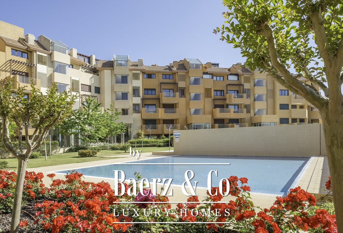 Apartment in Sotogrande, San Roque, Andalusia 1 - 16156587