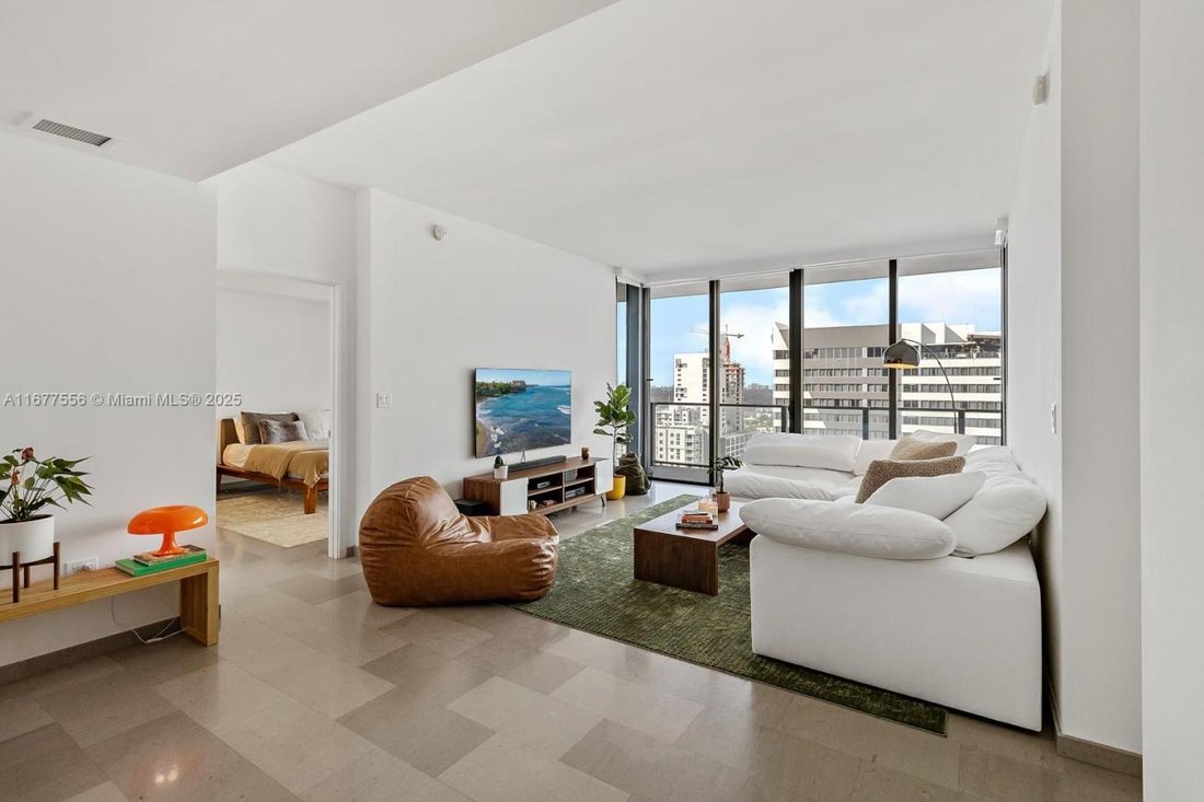 Condo in Miami, Florida, United States 5 - 16156803