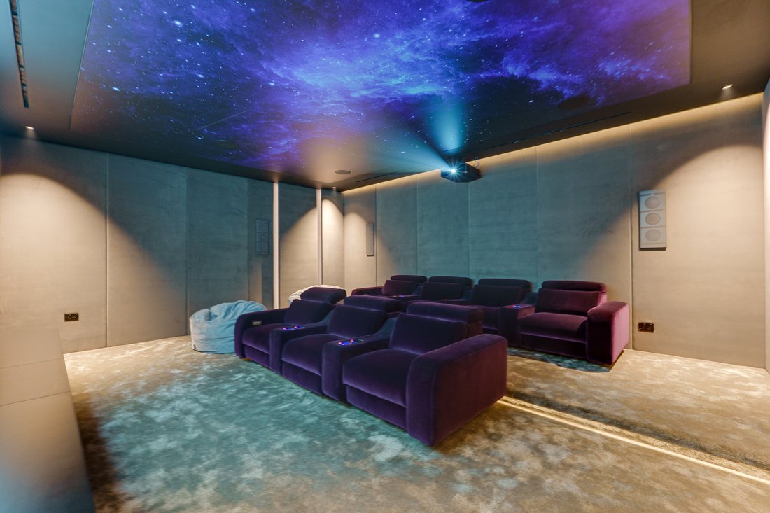 Villa in Hadaeq Sheikh Mohammed Bin Rashid, Dubai, United Arab Emirates 1 - 16158403