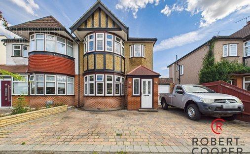 Maison à Eastcote, Hillingdon, Angleterre 1