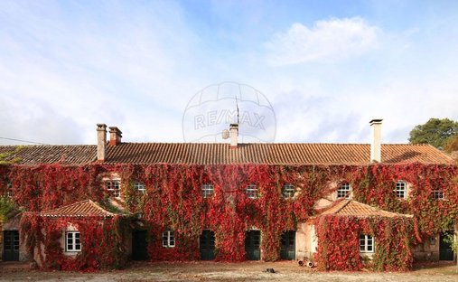 Finca in Maxial, Lisbon, Portugal 1