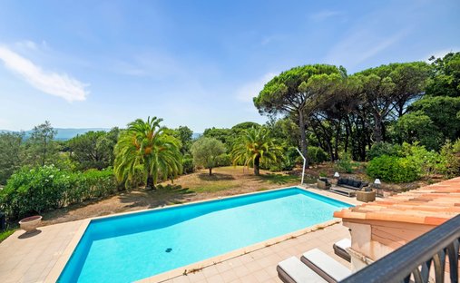 Villa in Grimaud, Provence-Alpes-Côte d'Azur, France 1