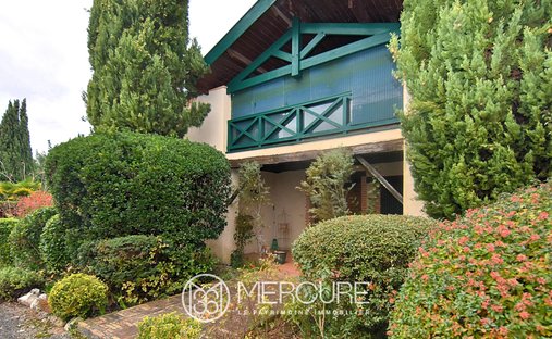 Castle for Sale in Moissac, Occitanie, France