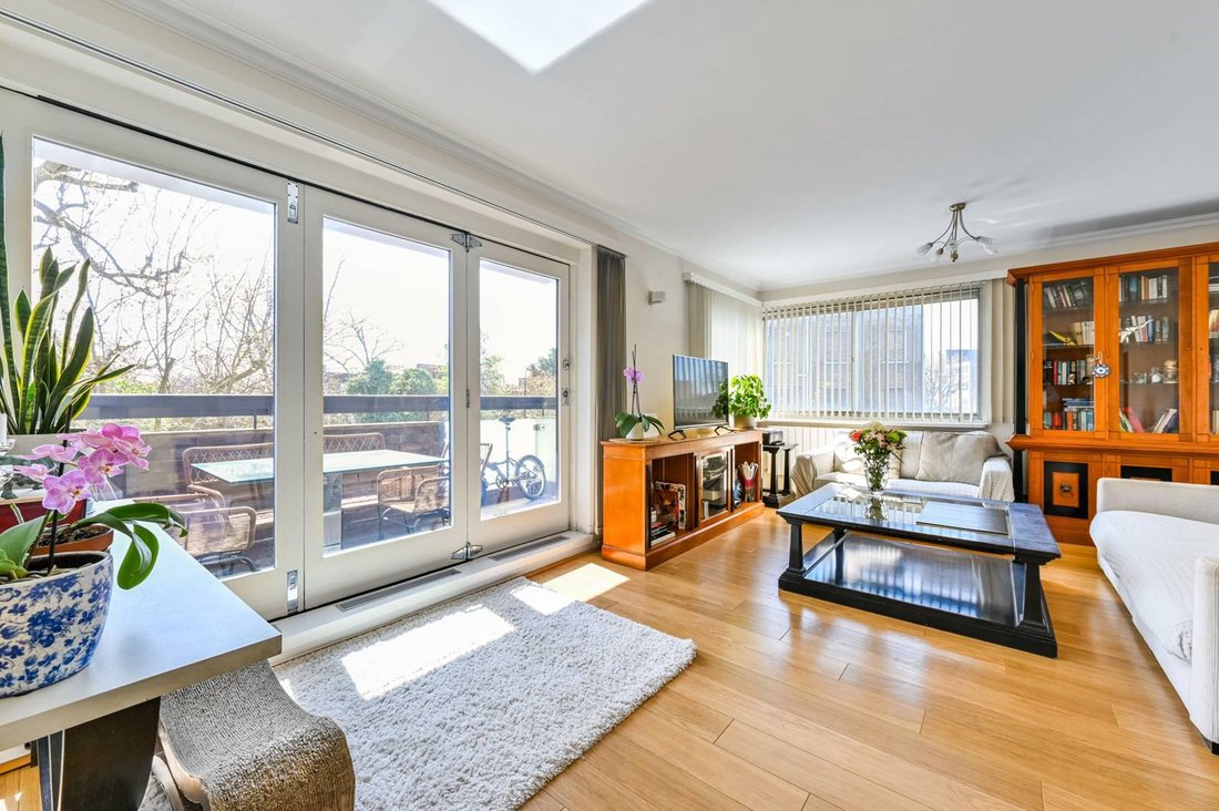 Apartment in St John's Wood, Westminster, England 2 - 16158645