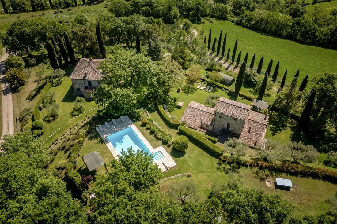 Villa in Umbertide, Umbria, Italy 1 - 16158787
