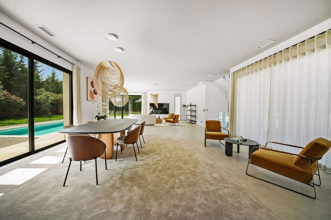 House in Mougins, Provence-Alpes-Côte d'Azur, France 5 - 16159022
