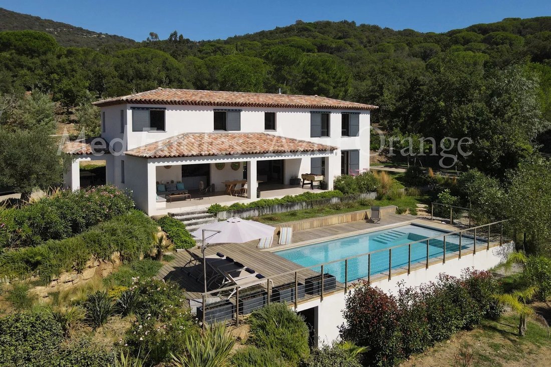 Villa in Grimaud, Provence-Alpes-Côte d'Azur, France 1 - 16159156