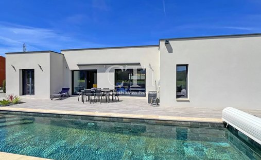 Villa in Ouest Sud, Vaison-la-Romaine, France 1